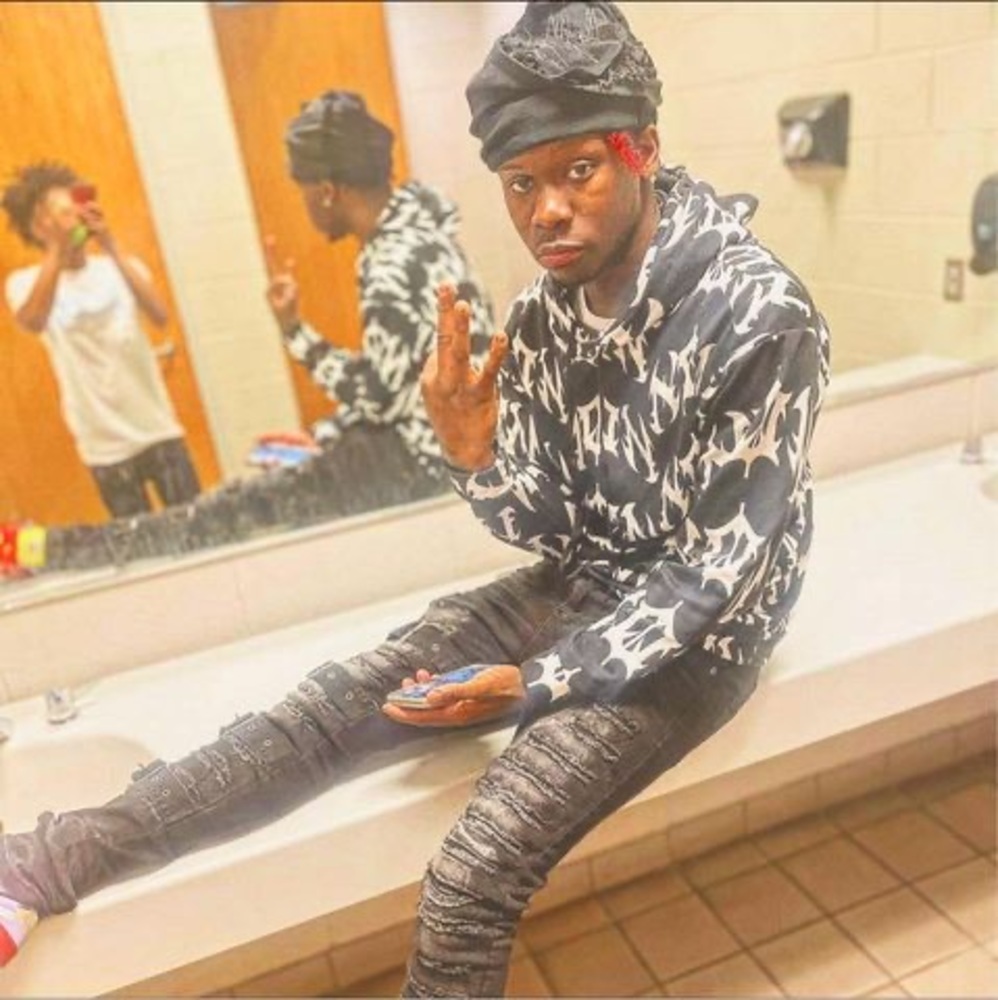 Meet your Posher, Brokeasl